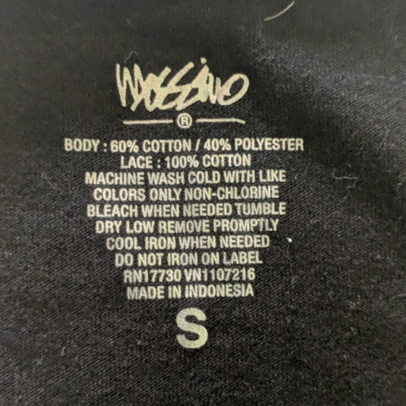 Mossimo Top - Picture 4 of 5